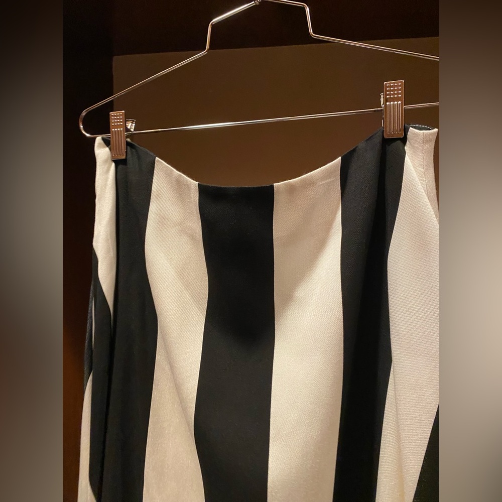 Belle Badgley Mischka Black and White Maxi Skirt size 10 - Picture 2 of 7